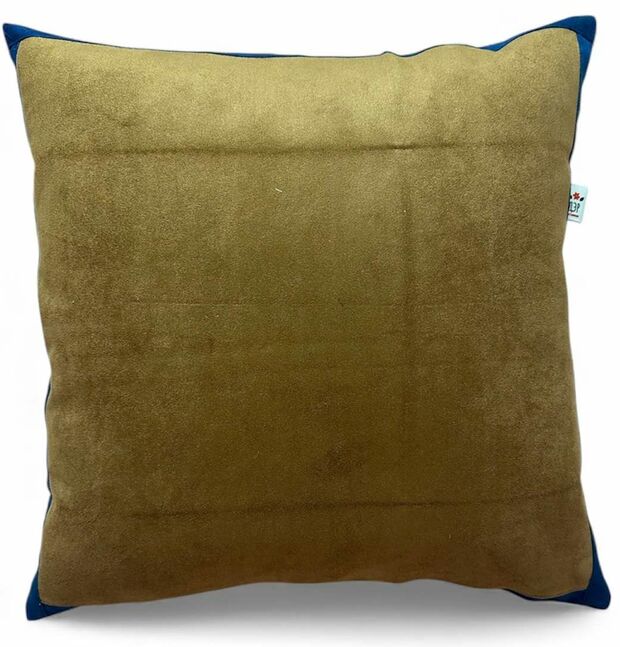 Цэнхэр хүрээтэй бор шаргал элгэн