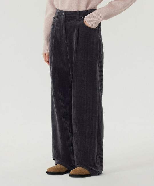 Woman Corduroy Pintuck Pants