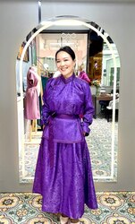 Наран хормойтой дээл