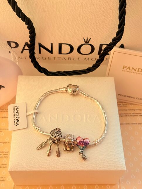 Pandora бугуйвч чарм