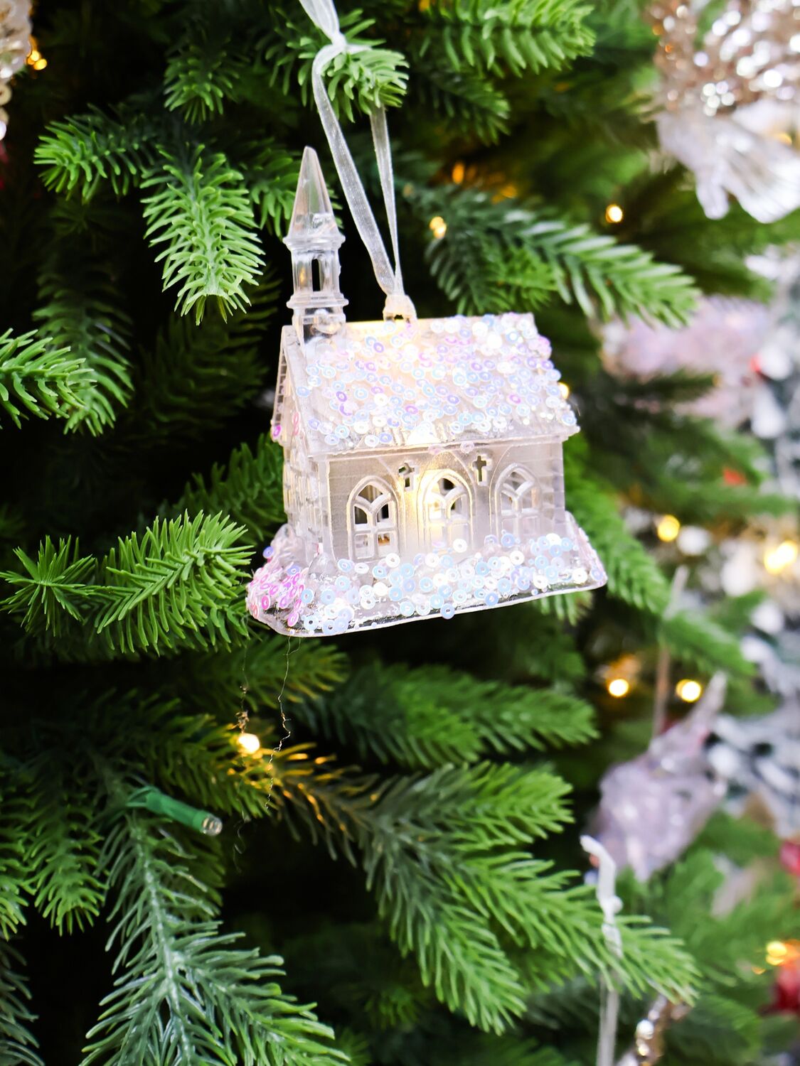 Шинэ жилийн чимэглэл