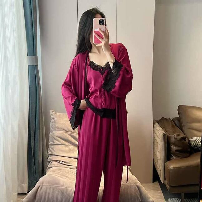 Торгон пажама, 3 хос