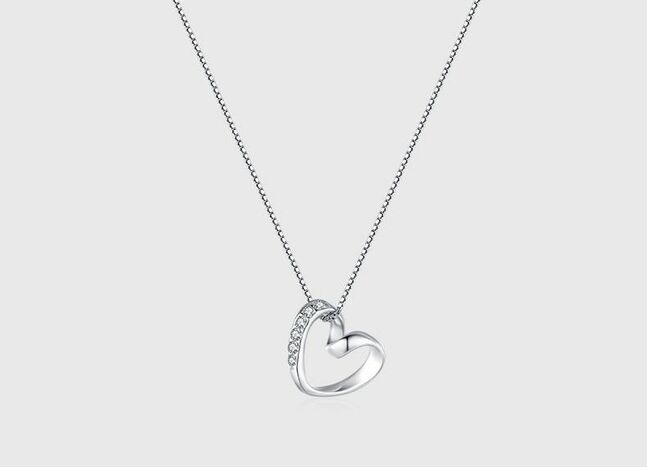 Мөнгөн хүзүүний зүүлт