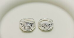 Хос мөнгөн бөгж