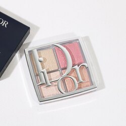 Dior face glow palette