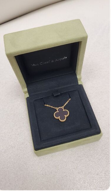 Vancleef хүзүүний зүүлт