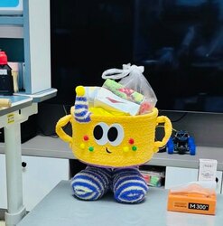 Бэлэг боож өгөх чихрийн сав ширэ