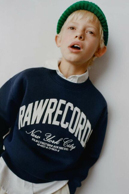  zara-  records цамц