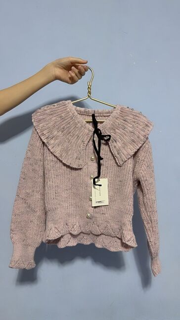 Эмэгтэй маш гоё материалтай цамц