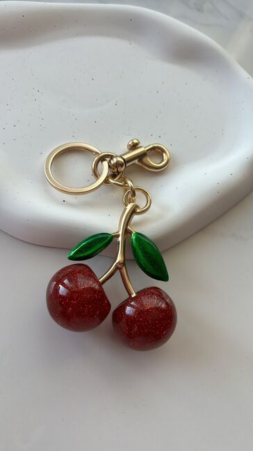 Cherry charm 🍒 чэрри оосор
