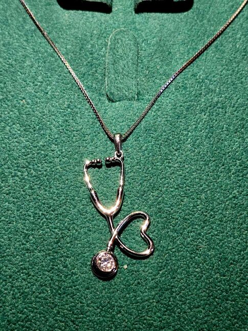 Мойзенит диамонд