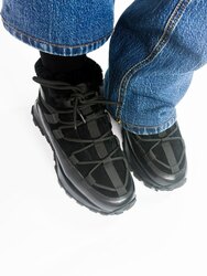 Эмэгтэй өвлийн хагас түрийт