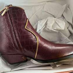 Итали 35 размерын цэвэр арьсан г