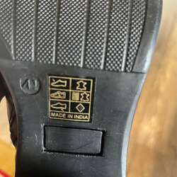 Энэтхэг арьсан 40 размерын гутал