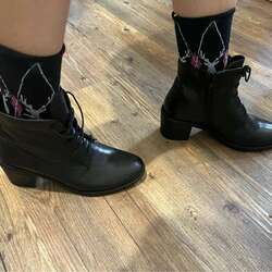 Энэтхэг арьсан 40 размерын гутал