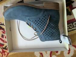 Арьсан гутал