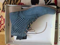 Арьсан гутал