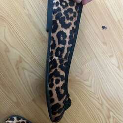 Si брэндийн 40 размерын арьсан б