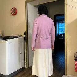 Ноолууран цамц, юбка.