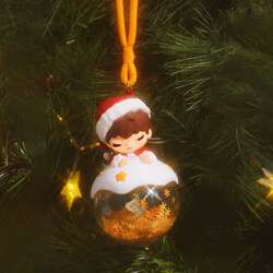 Apple of my eye-luminous pendant