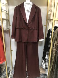 Эмэгтэй хослол