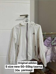 Эмэгтэй хувцас