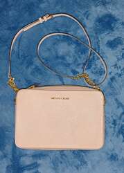 Michael kors jet set crossbody