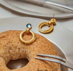 Титан ган ээмэг