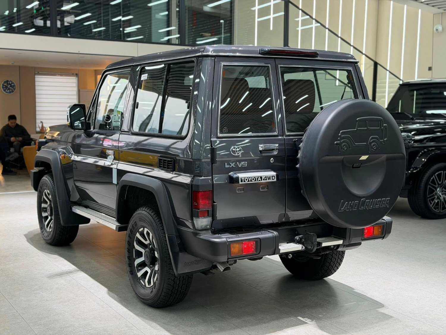 Toyota land cruiser 200