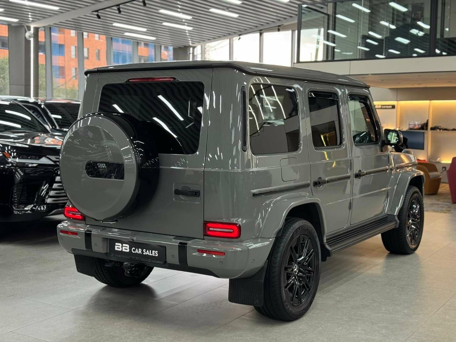 Mercedes benz g500