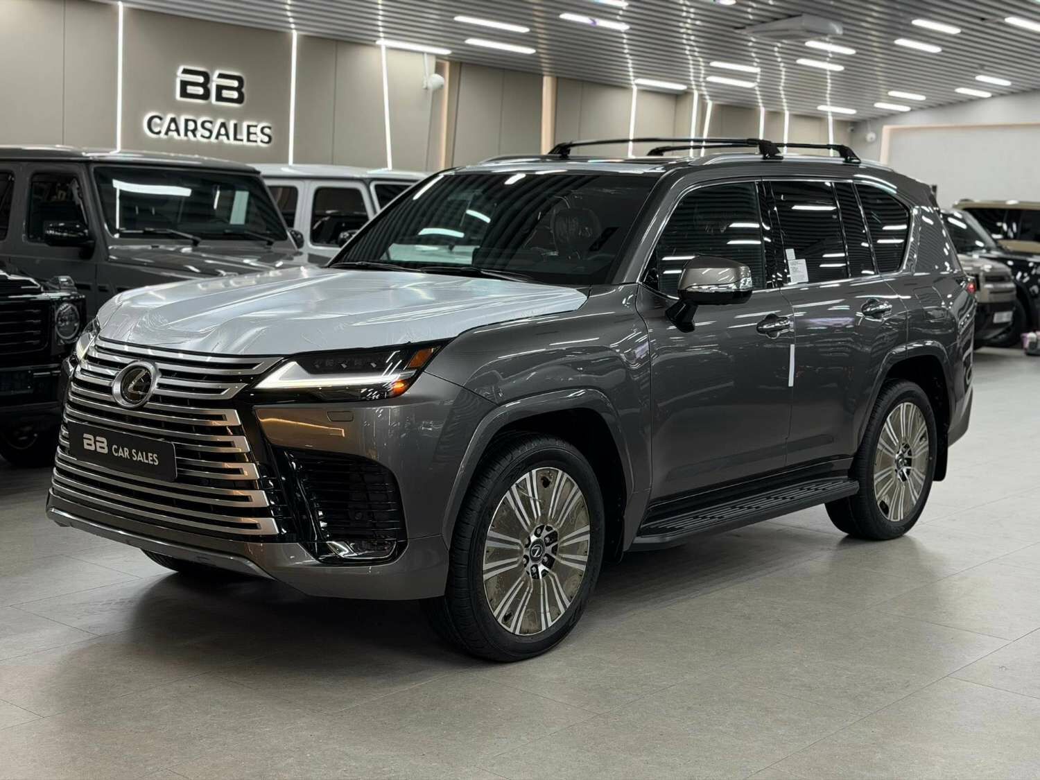 Lexus lx600