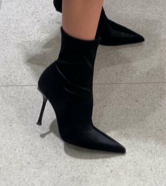 Zara velvet ankle boots 