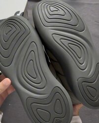 Adipuff түрийтэй