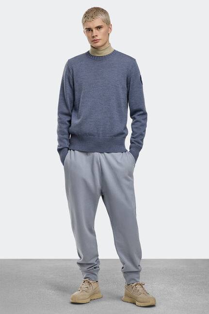 Цамц, Rosseau Crewneck