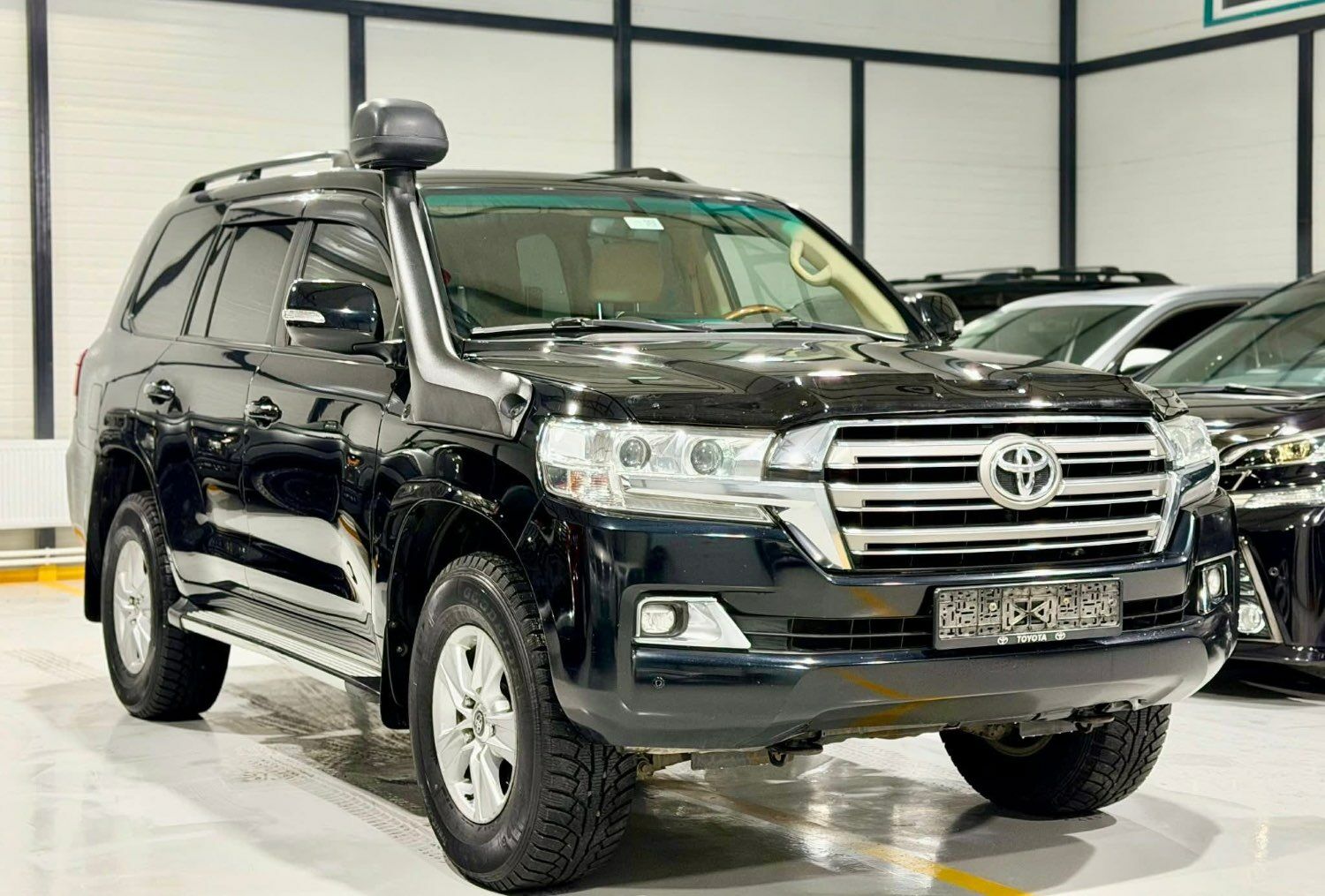 Toyota Land Cruiser 200 2018/2019