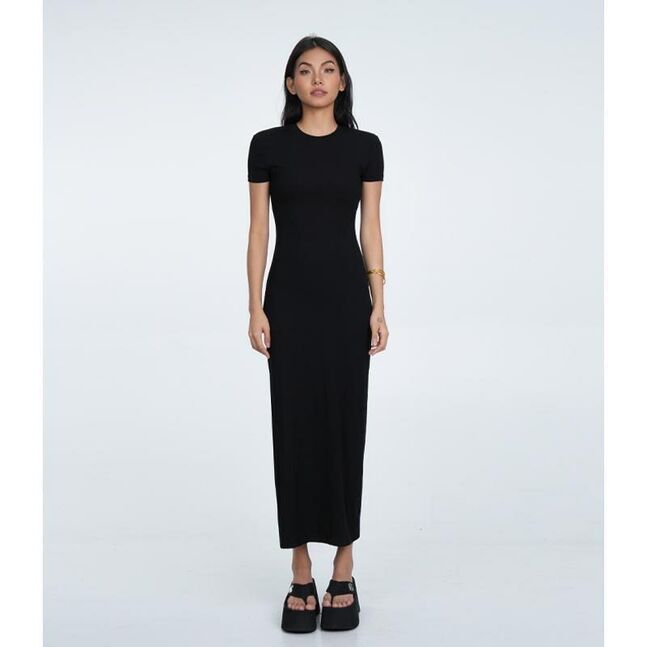 Урт дааашинз , плаж