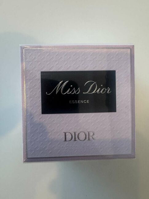 Miss dior essence de parfum