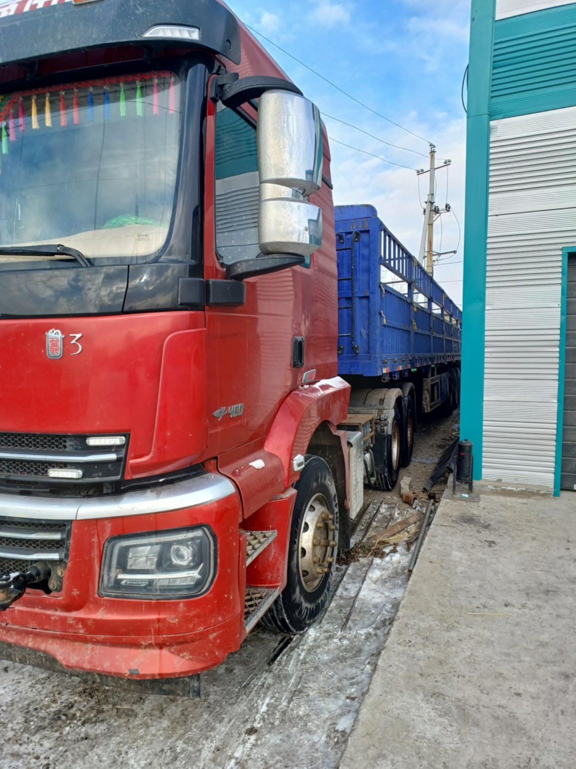 Ачааны машин 2022/2025