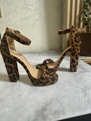 Хямд зарна 2 лангын цуг