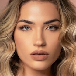 Dose of colors catching feelings