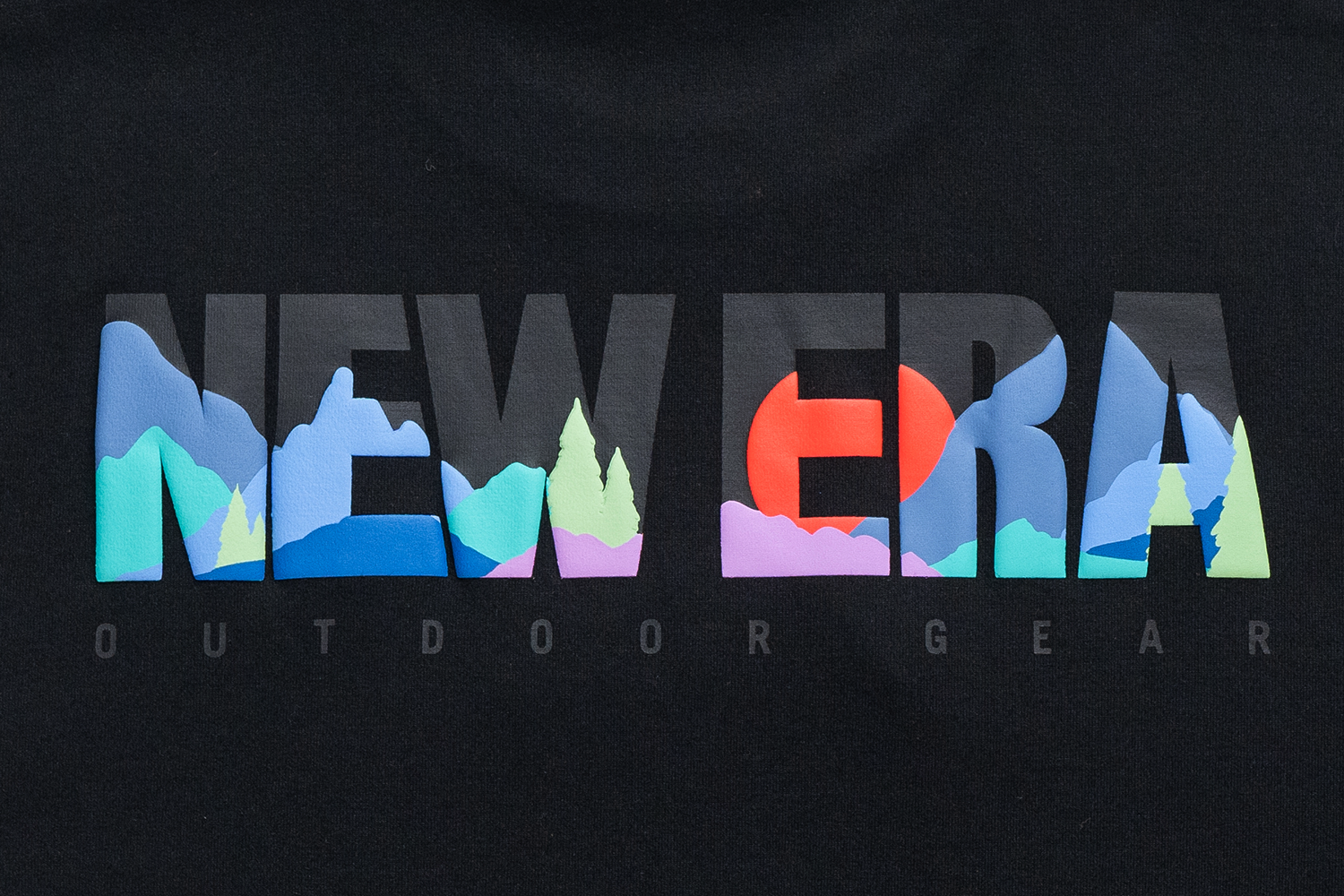 SS TEE MOUNTAIN LOGO FW25 CEBLACK