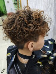 Эрэгтэй буржгар хими