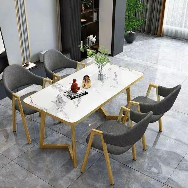 4 сандалтай ширээ