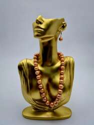 Сувдан зүүлт цэнгэг усны эдисон 