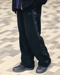 Needles fleece өмд