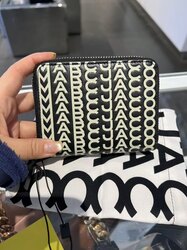 Marcjacobs wallet