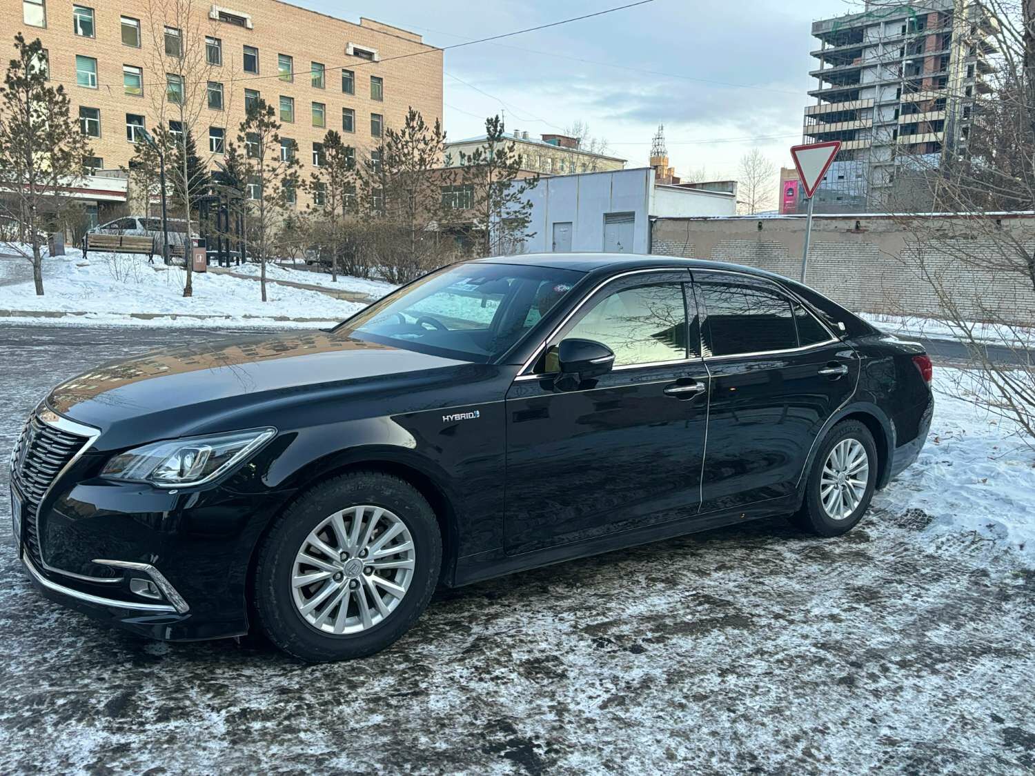 Toyota Crown 2018/2024