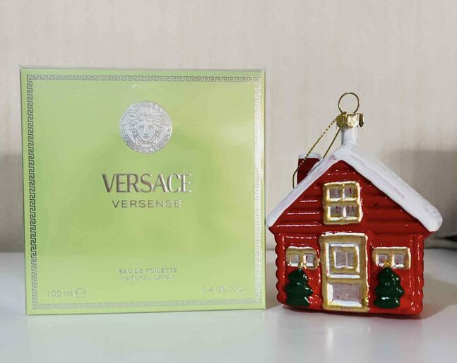 Versace versense 100мл 