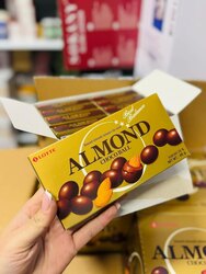 Almond choco ball 1ш