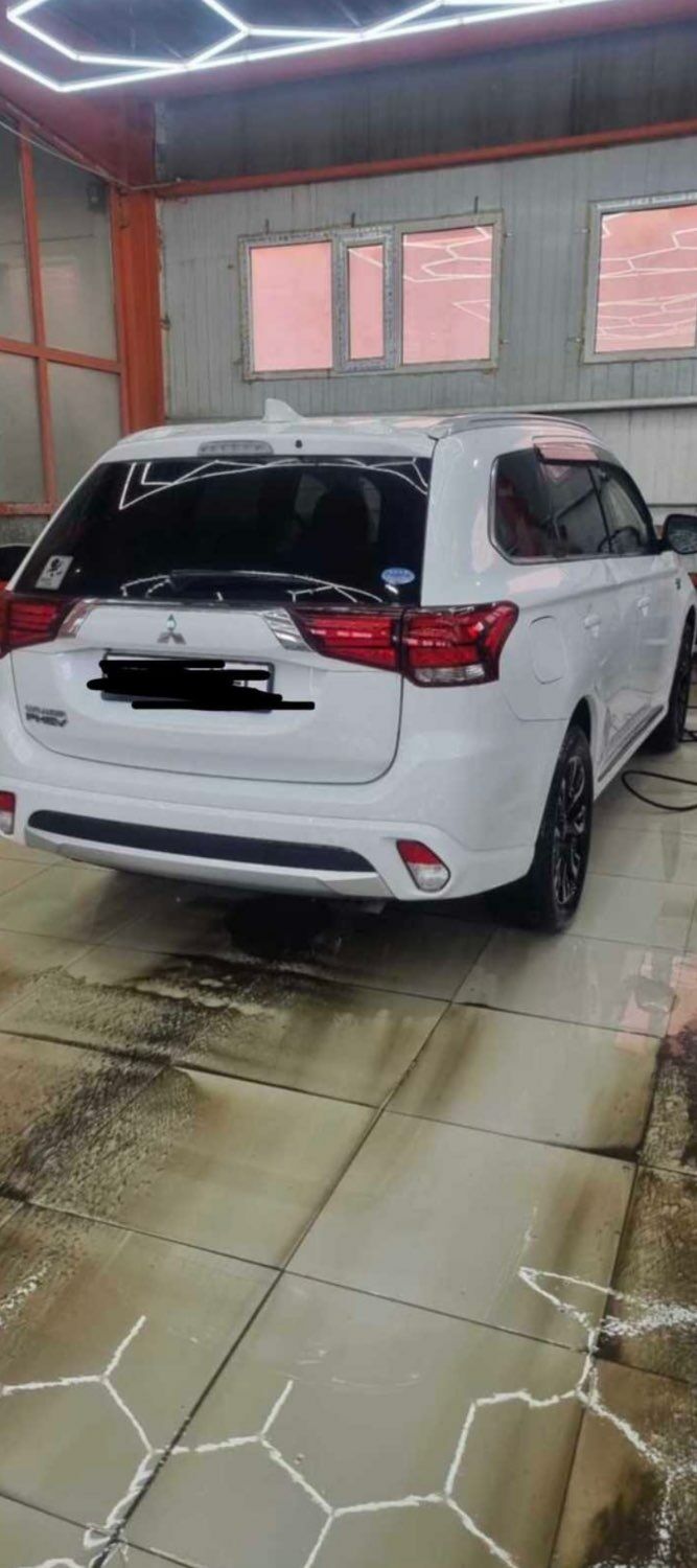 Mitsubushi Outlander 2015/2024